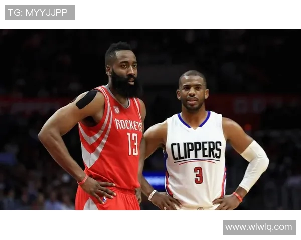 火箭主场大胜爵士，哈登轰下全场最高30分——一场属于红色军团的辉煌夜晚